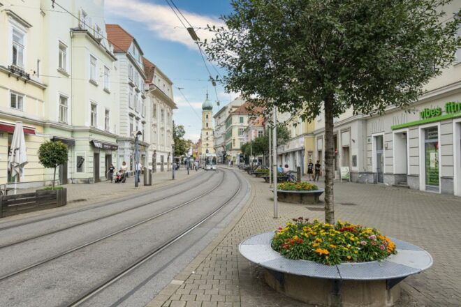 Sankt Gilgen Romantic Paradise Walking Tour - Lakeside Romance at Seepromenade