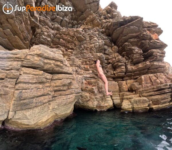 SANT ANTONI: ALL INCLUDED PADDLE SURF&SNORKEL TOUR BOAT - Frequently Asked Questions