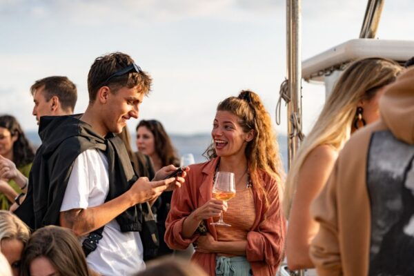 Sant Antoni De Portmany: Sunset Cruise With Drinks and Music - The Sum Up