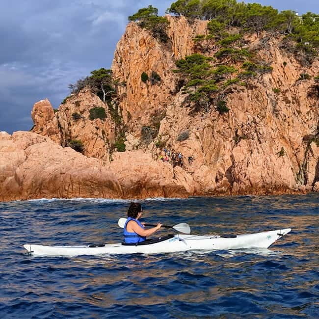 Sant Feliu de Guíxols - Costa Brava: Morning Sea Kayak Tour - The Experience: What You’ll Feel