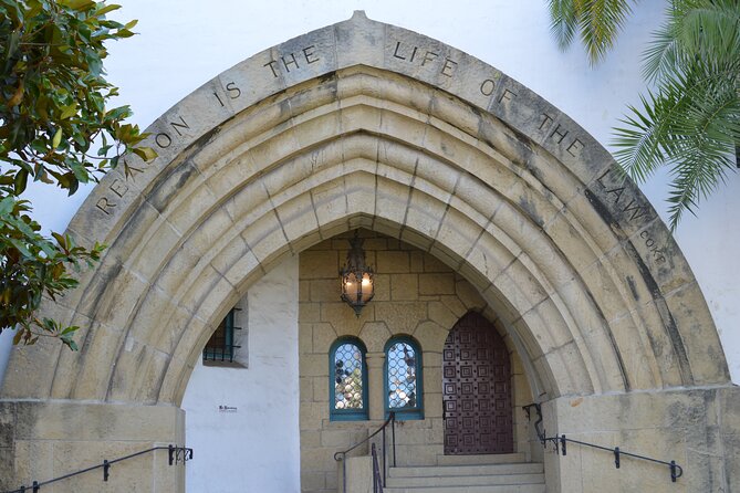 Santa Barbara Scavenger Hunt Walking Tour and Game - Tour Details and Accessibility