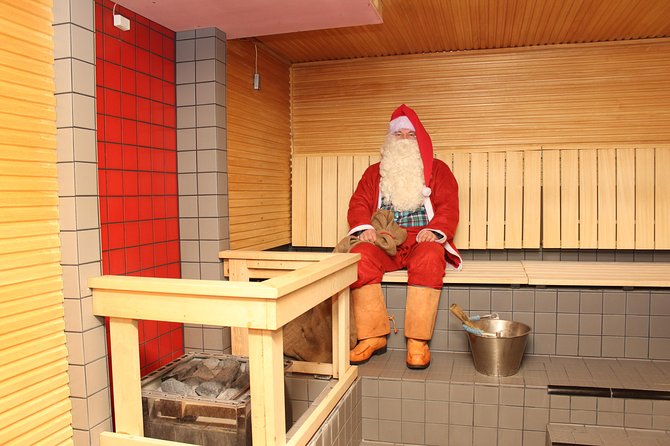 Santa Claus Afternoon Party - Prebooking the Rovaniemi Santa Claus Afternoon Party