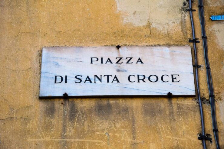 Santa Croce Basilica Tour: Mausoleum of Florentine Geniuses - Tour Description