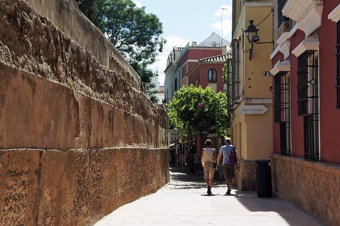 Santa Cruz Jewish Quarter Guided Tour in Seville - Tour Details and Inclusions