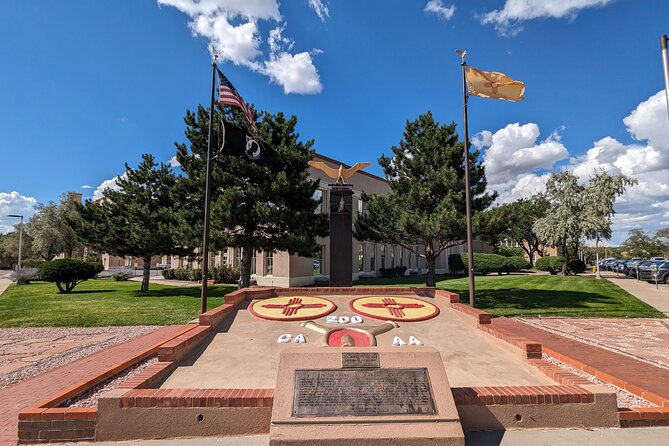 Santa Fe Scavenger Hunt Walking Tour and Game - Inclusions