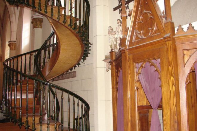 Santa Fes Historic Gems: A Self-Guided Walking Tour - Tour Experience