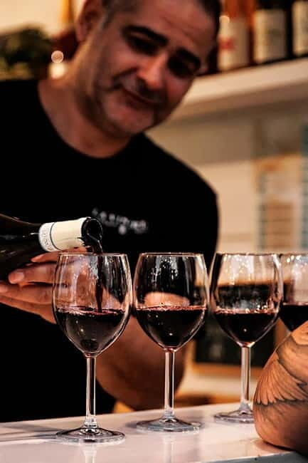 Santa Maria Imbaro: Grape Harvest with Pressing + Picnic among olive trees and vineyards - FAQ