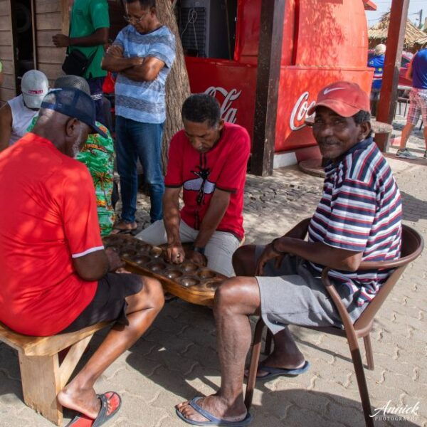 Santa Maria: Local Markets and Street Art Walking Tour - The Sum Up