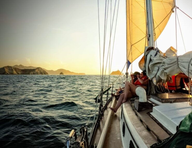 Santa Marta Bay: Sunnset on a Sail Boat - Experience Highlights