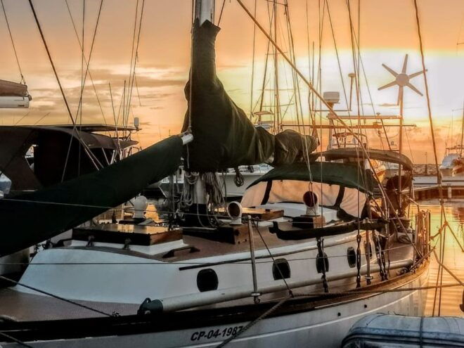 Santa Marta Bay: Sunnset on a Sail Boat - Participant Information