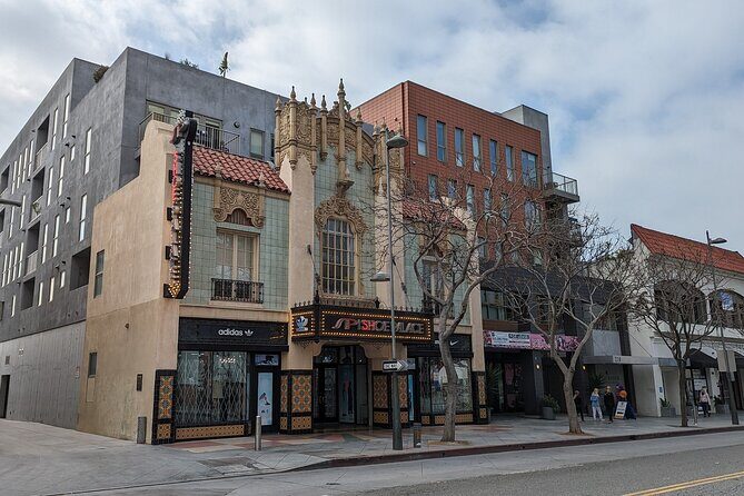 Santa Monica Scavenger Hunt Walking Tour and Game - Good To Know