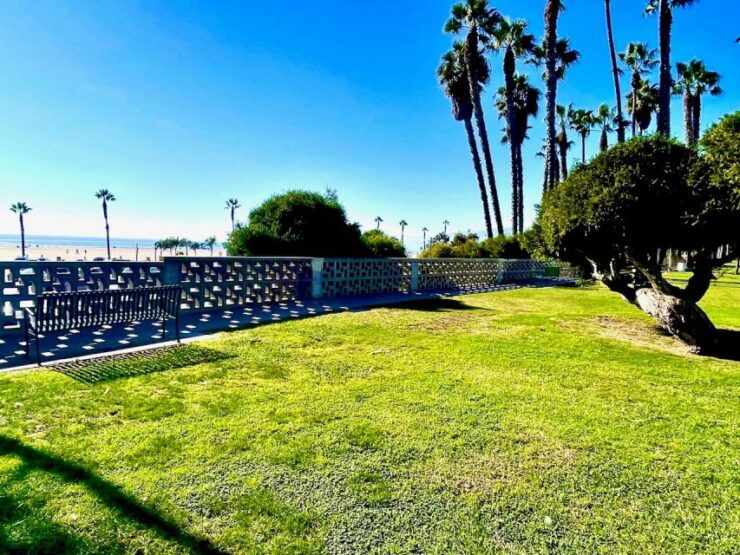Santa Monica: Superhero Support Team Outdoor Escape Game - Booking Details for the Escape Game