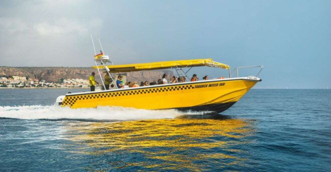 Santa Pola: Return Taxi Boat Ticket to Tabarca Island - Selecting Participants and Date