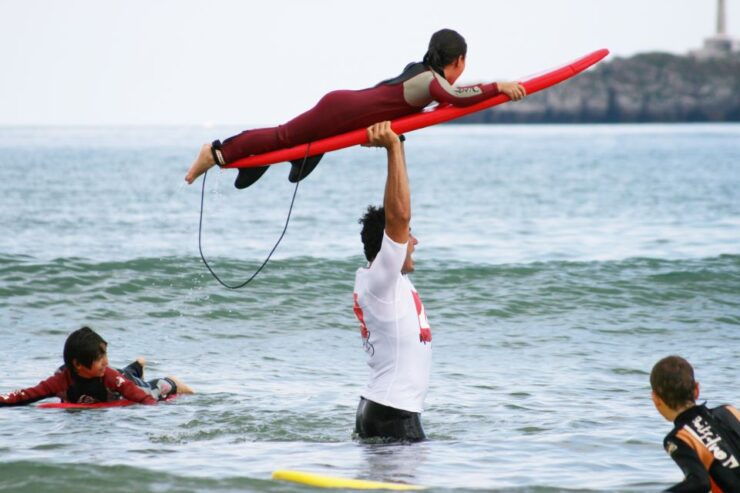 Santander: Surf Lessons on Playa De Somo - Booking Information
