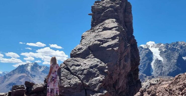 Santiago: Argentina and Chilean Andes Day Trip With Lunch - Pickup Details and Snail Road Drive