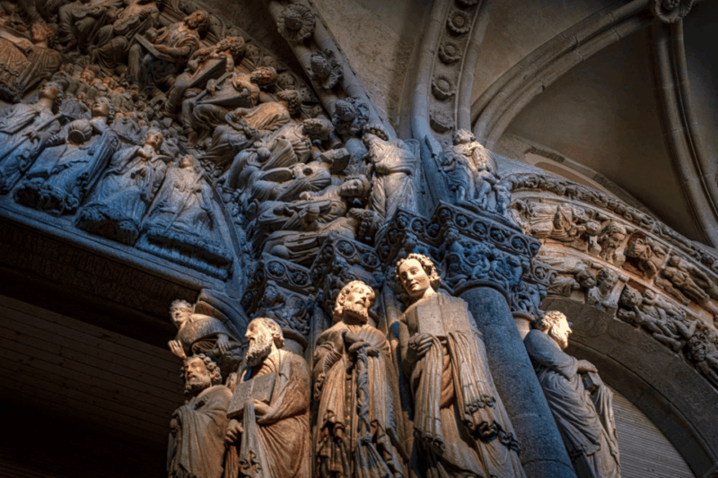 Santiago Cathedral Guided Tour With Portico De La Gloria - Itinerary and Highlights