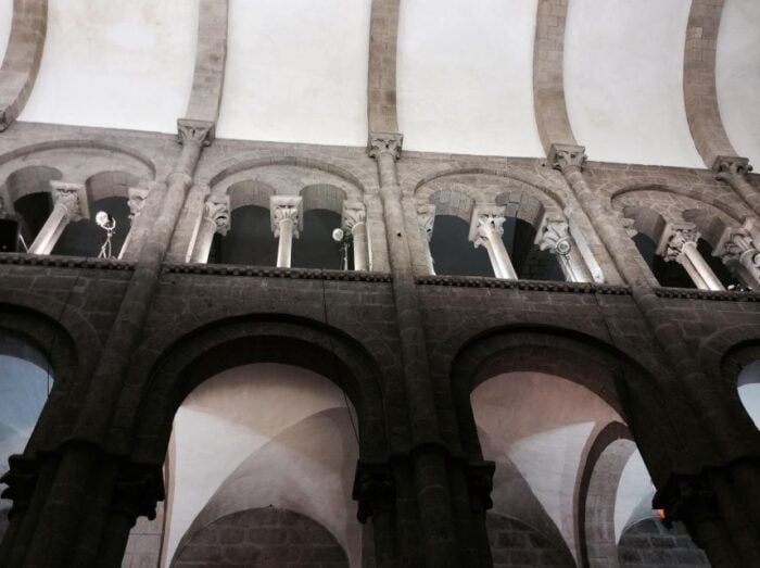 Santiago Cathedral Guided Tour With Portico De La Gloria - Architectural Highlights of the Cathedral