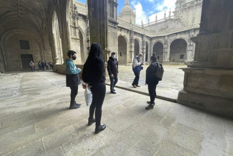 Santiago: Cathedral & Museum Tour + Pórtico of Glory Option - Important Information