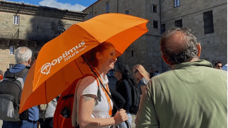 Santiago de Compostela: Cathedral & Carraca Tower Roofs Tour - Good To Know