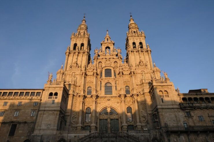 Santiago De Compostela: Full-Day Tour - Transportation and Pickup