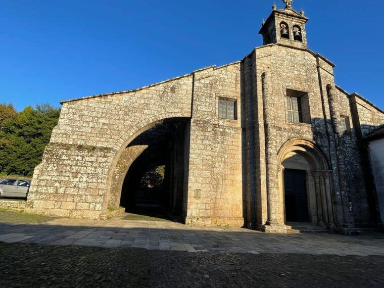 Santiago De Compostela: Tour of the Templars in Spanish - Guided Tour Experience