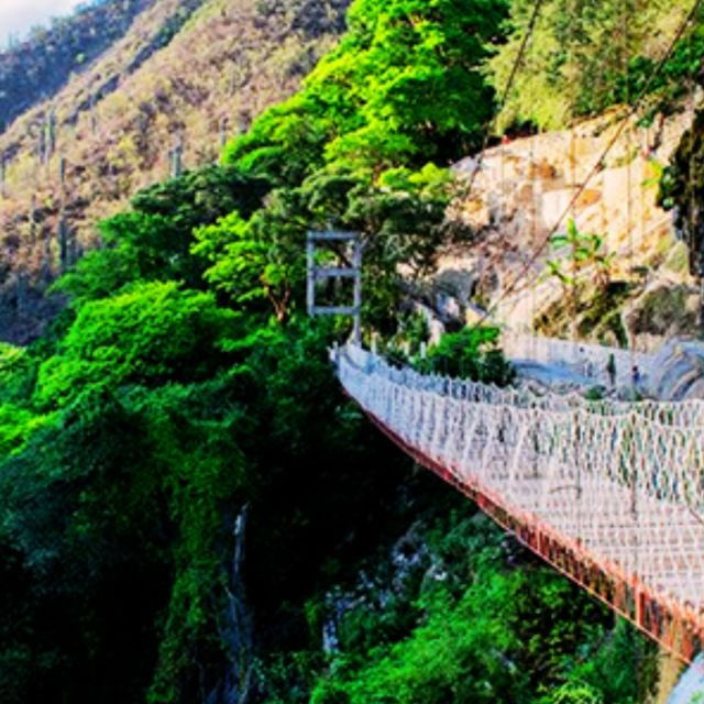Santiago De Querétaro: Grutas De Tolantongo Overnight Tour - Booking Details