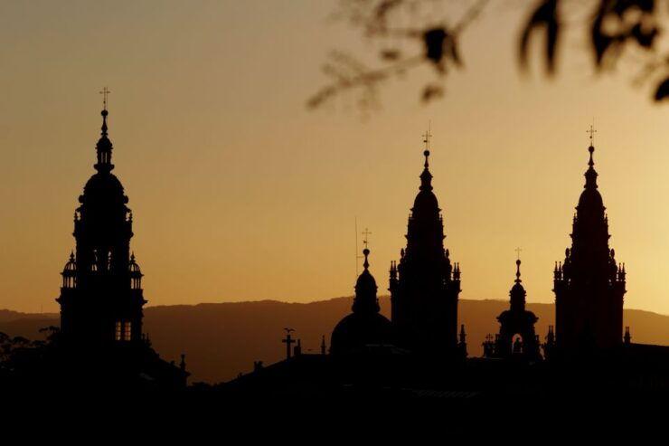 Santiago: Gastronomic Night Tour - Tour Duration and Cancellation Policy