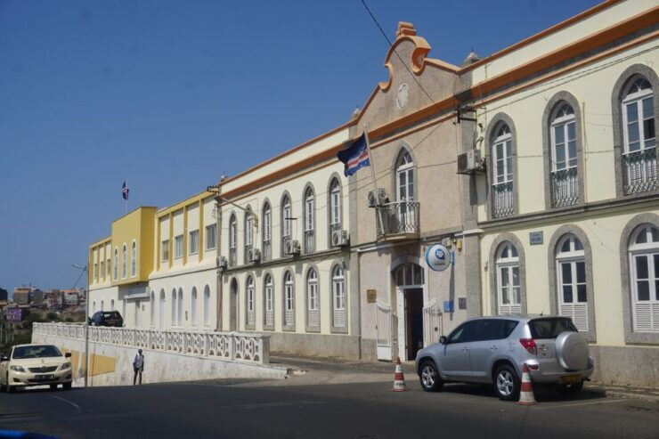 Santiago Island: 1-Way Airport Transfer to Praia - Good To Know