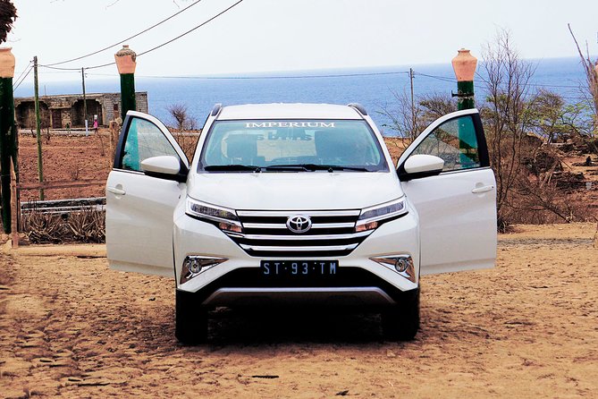 Santiago Island: Private Airport Transfer to Cidade Velha or Vice Versa - Directions