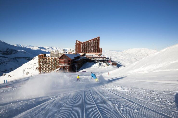 Santiago: Valle Nevado and Farellones Ski-Center Day Trip - Experience Highlights of Valle Nevado and Farellones