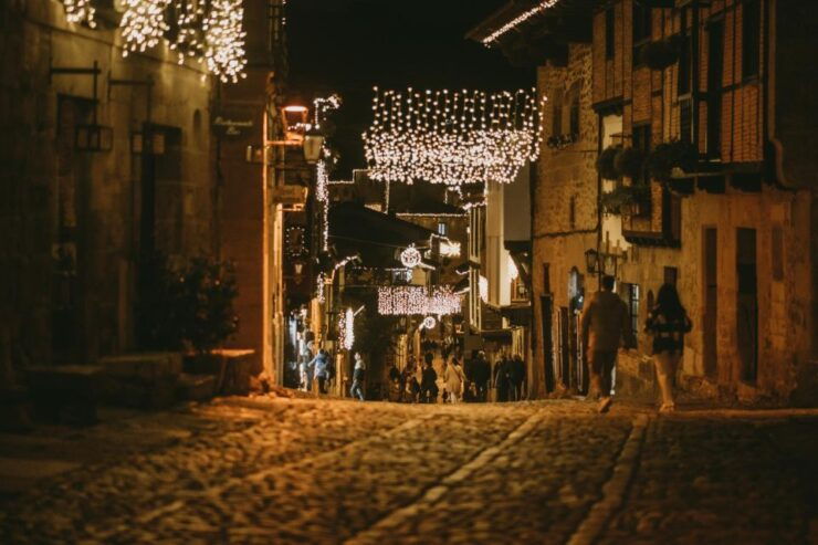 Santillana Del Mar Yuletide: A Medieval Christmas Journey - Tour Highlights