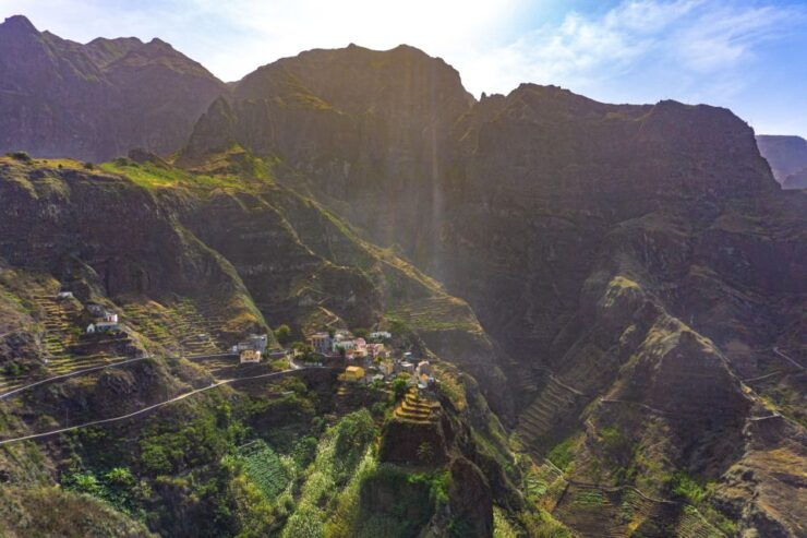 Santo Antão: Ponta Do Sol & Fontainhas Guided Trip With Hike - Trip Highlights