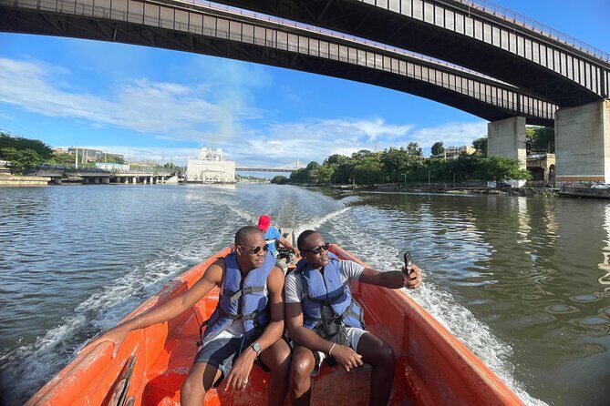 Santo Domingo: City Boat Ride Adventure Guided Tour - A Quick Look at the Experience