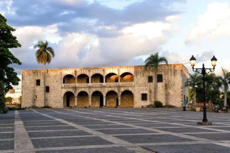 Santo Domingo: City Tour con Visita a la Playa de Boca Chica - Who Will Love This Tour?