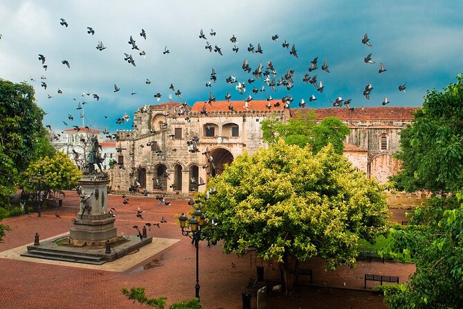 Santo Domingo City Tour With Pickup in Bayahibe - Tour Overview