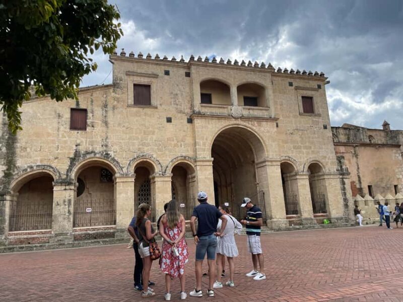 Santo Domingo: Guided City Tour with Lunch - Authentic Experiences and Hidden Insights