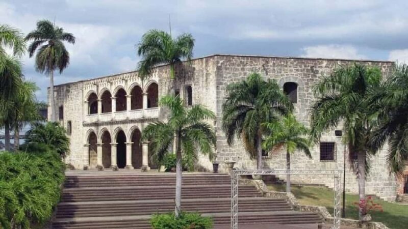 Santo Domingo: Los Tres Ojos, Faro a Colón & Colonial Zone - Final Tips for Travelers