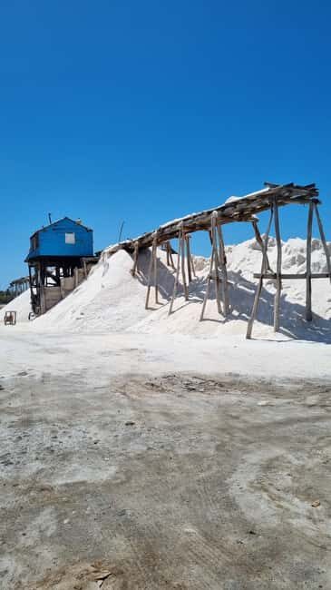 Santo Domingo: Salinas Desert Sandboarding & Snorkeling Tour - Exploring the Salinas Desert and the Dunes