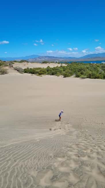 Santo Domingo: Salinas Desert Sandboarding & Snorkeling Tour - Snorkeling at Playa El Derrumbao