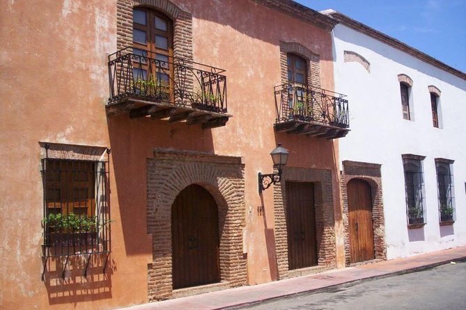 Santo Domingo Sightseeing Tour - Three Eyes National Park