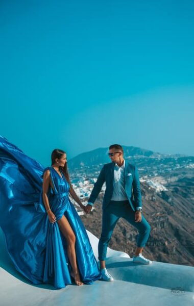 Santorini: 1Hour Flying Dress Photoshoot - Frequently Asked Questions