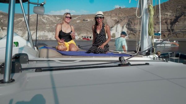 Santorini: 4-Hour Catamaran Tour Starting From Cruise Port - Itinerary