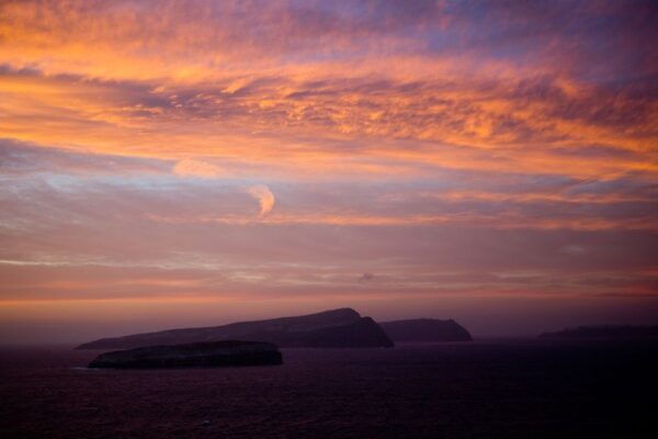 Santorini 4-Hour Photography Expedition - Common Questions