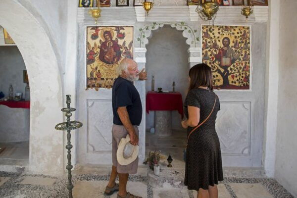 Santorini: 5-Hour Private Panoramic Tour With Host - Tour Inclusions