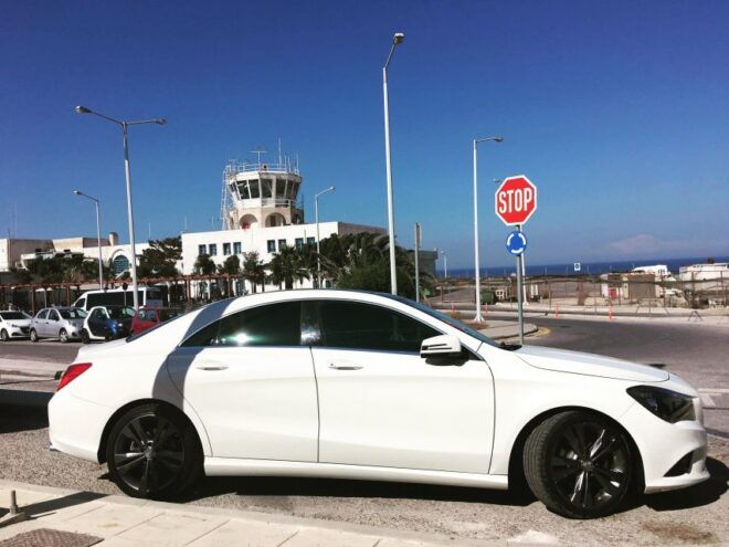 Santorini Airport Transfer - Quality Standards and Vehicle