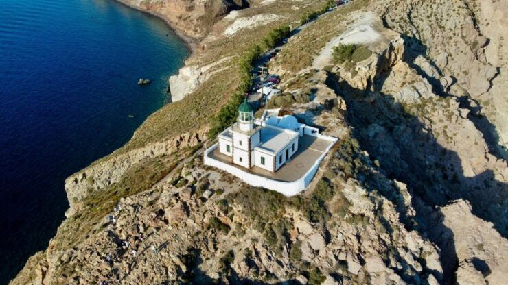 Santorini: Akrotiri Excavation, Megalochori, & Beaches Tour - Experience Highlights