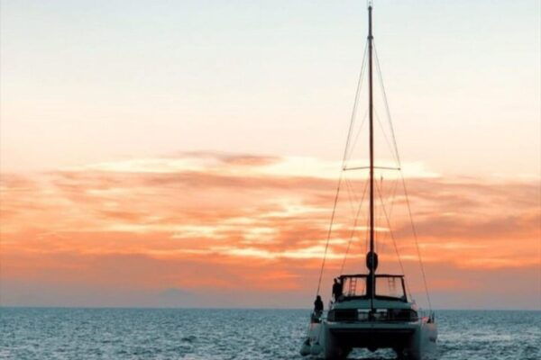 Santorini Caldera: Panorama Winter Cruise - The Sum Up