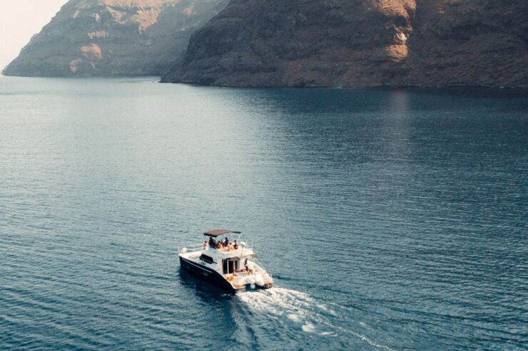 Santorini: Caldera Private Power Catamaran Cruise - Activity Details and Logistics