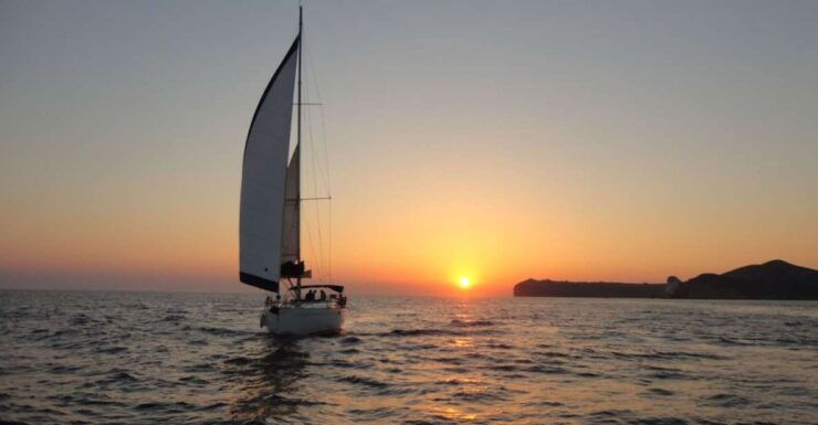 Santorini Caldera: Sunset Sailing Cruise With Meal - Customer Testimonials