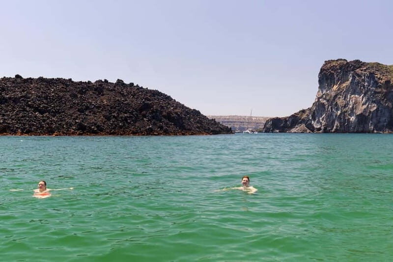 Santorini: Catamaran Cruise with Fresh Meal & Open Bar - FAQs